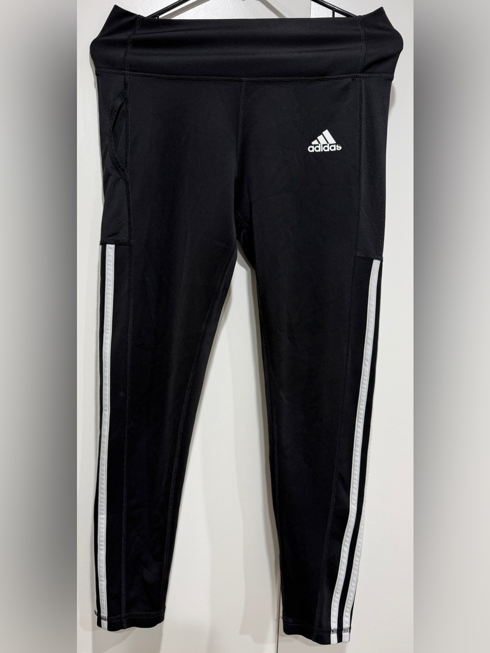 adidas AEROREADY Women’s Black High Rise Ankle Leggings M Running